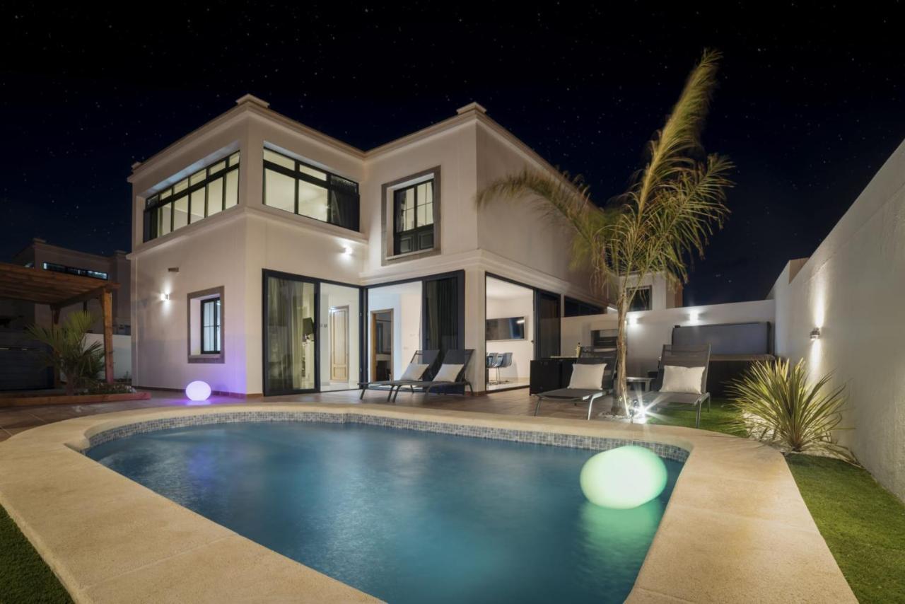 Villa Roble Yaiza  Εξωτερικό φωτογραφία